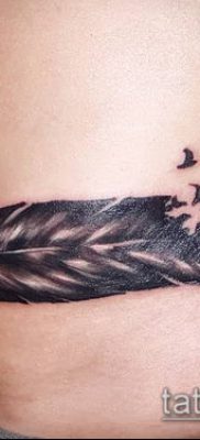 A madár nyáj tetoválás # 227 a minta egyedi változata, amely sikeresen használható a madárcsapat véglegesítésére és tetoválásként történő alkalmazására a lábán