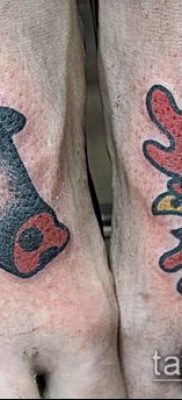 99. számú sertés tetoválás - a kép hűvös változata, amely sikeresen használható finomításra és disznótetoválásra