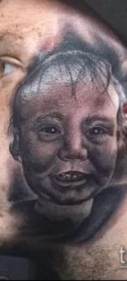 Rebbe tetovált portréja - 01072017 - példa - 031 Tetovált portré gyermek_