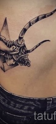Fotó a Bika tetoválásról a Bika mintájú tetoválás jelentését bemutató cikkhez - tatufoto.ru - 49