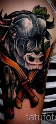 Fotó a Bika tetoválásról a Bika mintájú tetoválás jelentését bemutató cikkhez - tatufoto.ru - 36