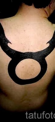 Fénykép egy Bika tetoválásról egy cikkhez a Bika mintájú tetoválás jelentéséről - tatufoto.ru - 6