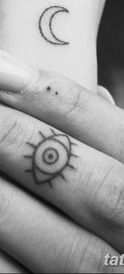 fotó egy pont tetoválásról, dátum: 2017.11.18., 008 - pont tetoválás -