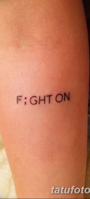 fotó egy pont tetoválásról, dátum: 2017.11.18., 009 - pont tetoválás -