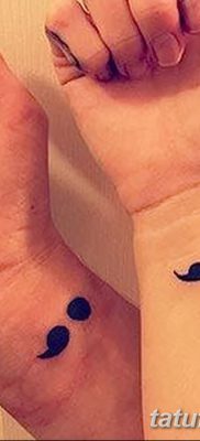 fotó egy pont tetoválásról, kelt 2017.11.18. 016 - pont tetoválás -