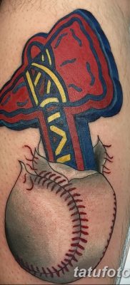 fotó a tomahawk tetoválásról, kelt 2017.10.21 -én №061 - tomahawk tetoválás -