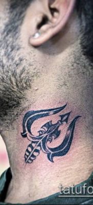 Trident TATTOO # 836 - a minta exkluzív változata, amely könnyen használható feldolgozásra és tetoválásként történő alkalmazásra Poseidon tridentje