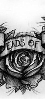 fotó három rózsatetoválásról, kelt 2017.08.01. №109 - Három rózsás tetoválás -