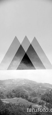 fotó A tetoválás jelentése három háromszög 2018.02.13 -tól №025 - három háromszög tetoválás -