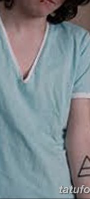 foto af en triadetatovering dateret 27-08-2017 №056 - triadetatovering -