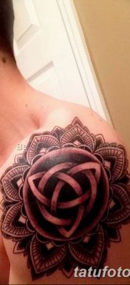 fotó a tetoválásról Trikvetra, kelt 2017.11.26. №001 - tetoválás Trikvetra -