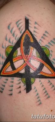 fotó tetoválás Trikvetra kelt 2017.11.26. №006 - tetoválás Trikvetra -