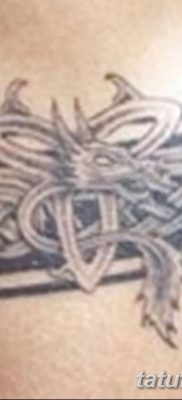 fotó tetoválás Trikvetra kelt 2017.11.26 №018 - tetoválás Trikvetra -