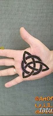 fotó a tetoválásról Trikvetra, kelt 2017.11.26 -án №026 - tetoválás Trikvetra -