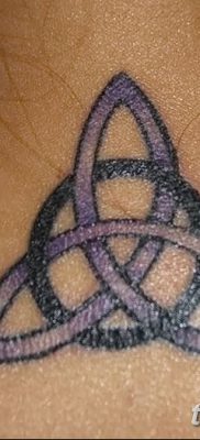 fotó tetoválás Trikvetra kelt 2017.11.26 №034 - tetoválás Trikvetra -