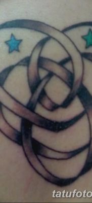 fotó tetoválás Trikvetra kelt 2017.11.26 №038 - tetoválás Trikvetra -