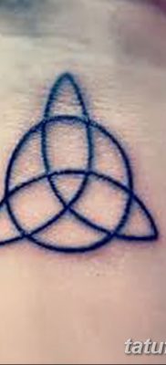 fotó tetoválás Trikvetra kelt 2017.11.26. №073 - tetoválás Trikvetra -