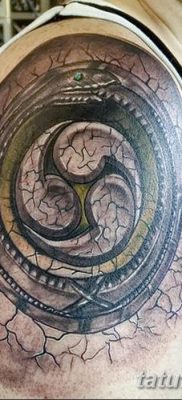 fotó a triskelion tetoválásról, 2018.01.09., 006 - triskelion tetoválás -