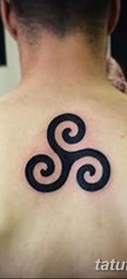 fotó triskelion tetoválásról, 2018.01.09. №025 - triskelion tetoválás -