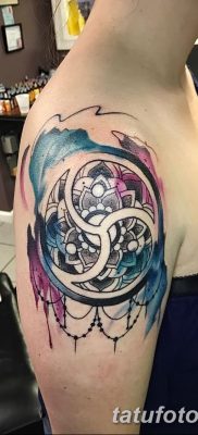 fotó a triskelion tetoválásról, 2018.01.09. №026 - triskelion tetoválás -