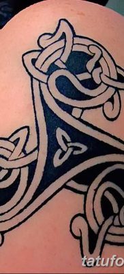 fotó triskelion tetoválásról, 2018.01.09. №054 - triskelion tetoválás -