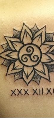 fotó triskelion tetoválásról, 2018.01.09. №064 - triskelion tetoválás -