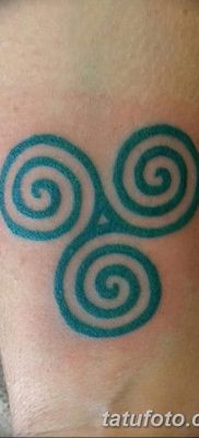 fotó triskelion tetoválásról, 2018.01.09. №072 - triskelion tetoválás -
