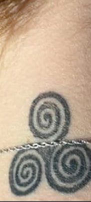 fotó triskelion tetoválásról, 2018.01.09. №078 - triskelion tetoválás -