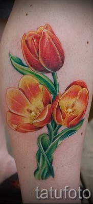 tulip tattoo kép - Fiery flowers