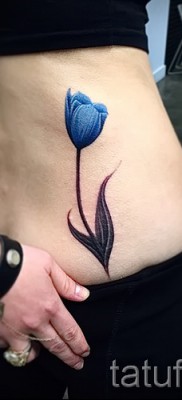 tulipán tetoválás