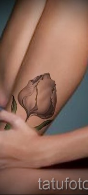 tulipán tetoválás