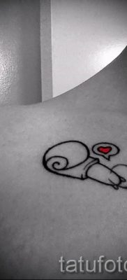 csigatetoválás fotó - egy példa a tetoválásra a tetoválás jelentését bemutató cikkhez - tatufoto.ru - 62