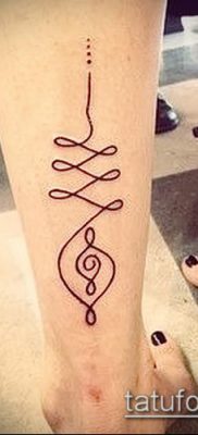 fotó tetoválásról Unalome (jelentése) - példa rajz - 059