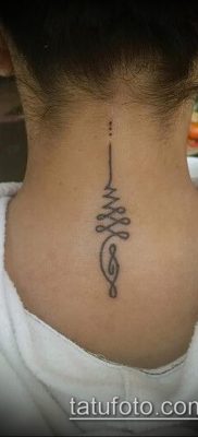 fotó tetoválásról Unalome (érték) - példa rajz - 050