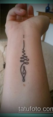 fotó tetoválásról Unalome (jelentése) - példa rajz - 045