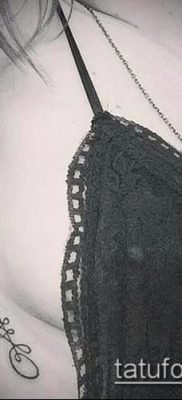 015. fotó tetoválásról Unalome (jelentése)