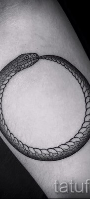 tetoválás urobros - fotó a kész tetoválásról 09012016 29