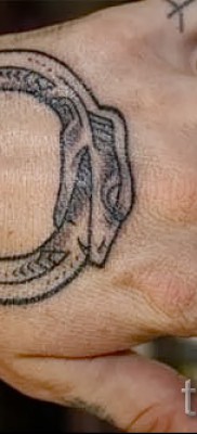 tetoválás urobros - fotó a kész tetoválásról 09012016 21