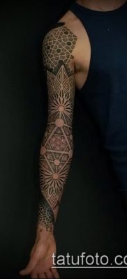 Снимка на татуировка с шарка - 18072017 - пример - 007 Татуировка с шарка