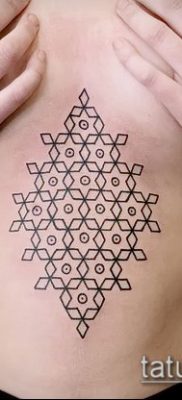 Снимка на татуировка с шарка - 18072017 - пример - 020 Татуировка с шарка