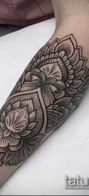 Снимка на татуировка с шарка - 18072017 - пример - 022 Татуировка с шарка