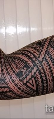 Снимка на татуировка с шарка - 18072017 - пример - 061 Татуировка с шарка