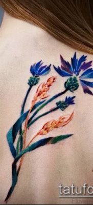 fénykép egy búzavirág tetoválásról (érték) - példa rajz - 024