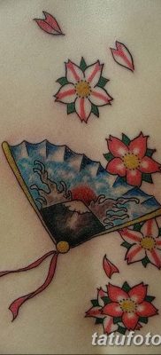 fotó a legyezőtetováló ventilátorról 2018.06.05 №006 - tetováló ventilátor legyező -