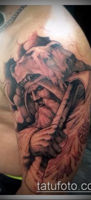 Veles tetoválásfotó (érték) - példa egy érdekes tetoválási rajzra - 033