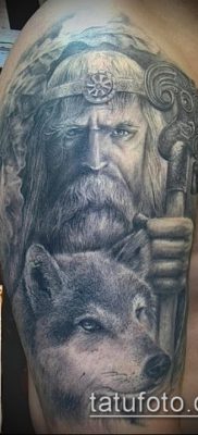 Veles tetoválásfotó (érték) - példa egy érdekes tetoválási rajzra - 004