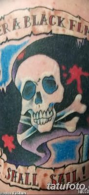 fotó tetoválás Jolly Roger kelt 2017. 09. 22 -én №055 - tetoválás Jolly Roger -