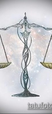 وشم الميزان (البروج) (معنى) - مثال على تصميم الوشم المثير للاهتمام - 004