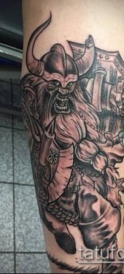 fotó egy viking tetoválásról (tetoválás) (érték) - példa rajz - 096