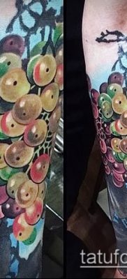 Снимка на татуировка на грозде - 20062017 - пример - 005 Tattoo grapes_